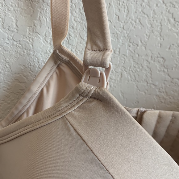 NWT Motherhood Maternity Nursing Bra - Picture 4 of 4